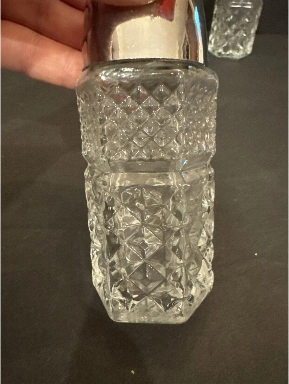 Vintage WEXFORD Anchor Hocking Glass Salt And Pepper Set w/ Plastic Lids 4.25” H